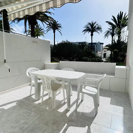 公寓 Sunny House Tenerife 阿罗纳