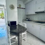 Sunny House Tenerife Apartament *